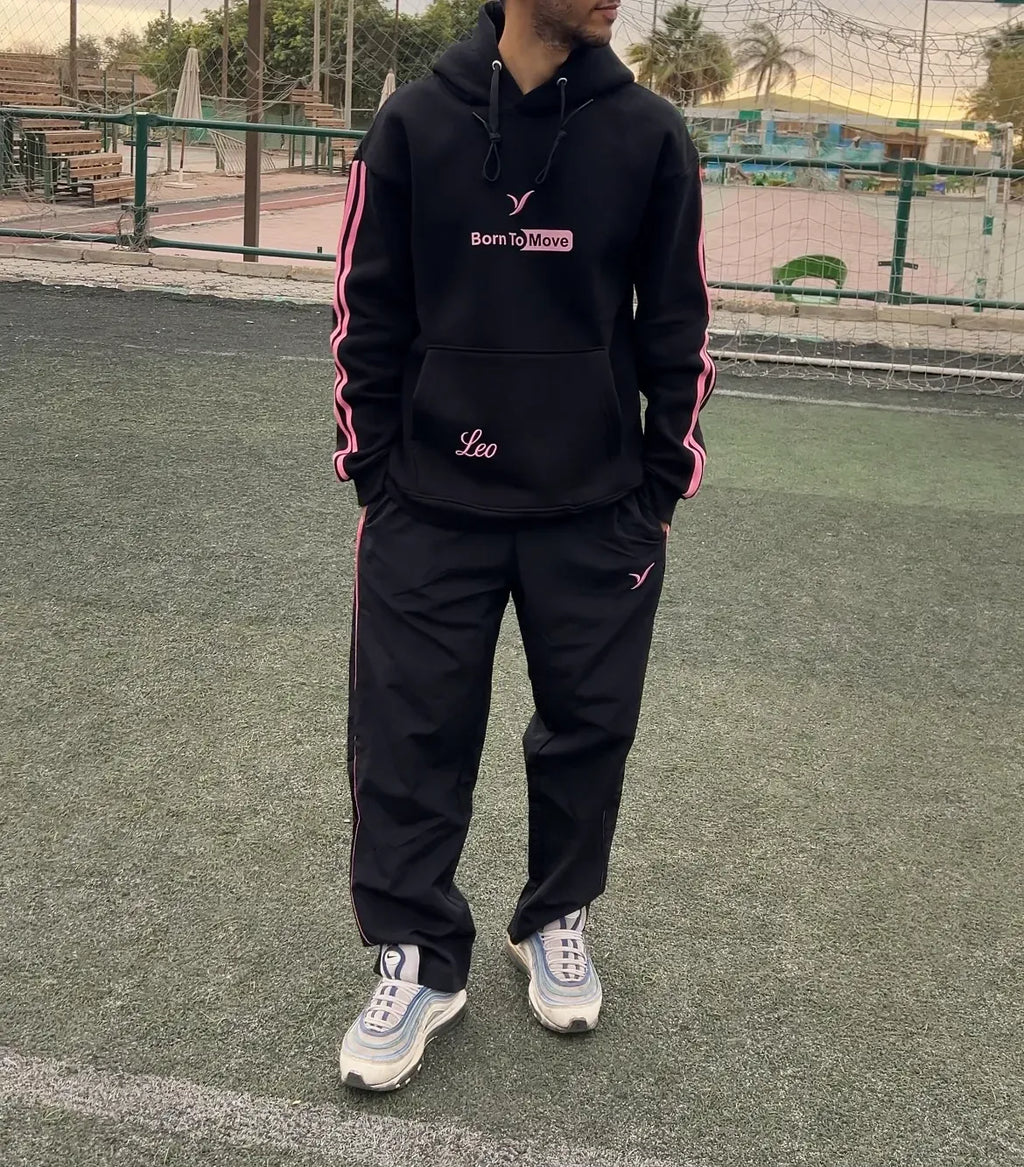 Black and Pant Suit Leo Move